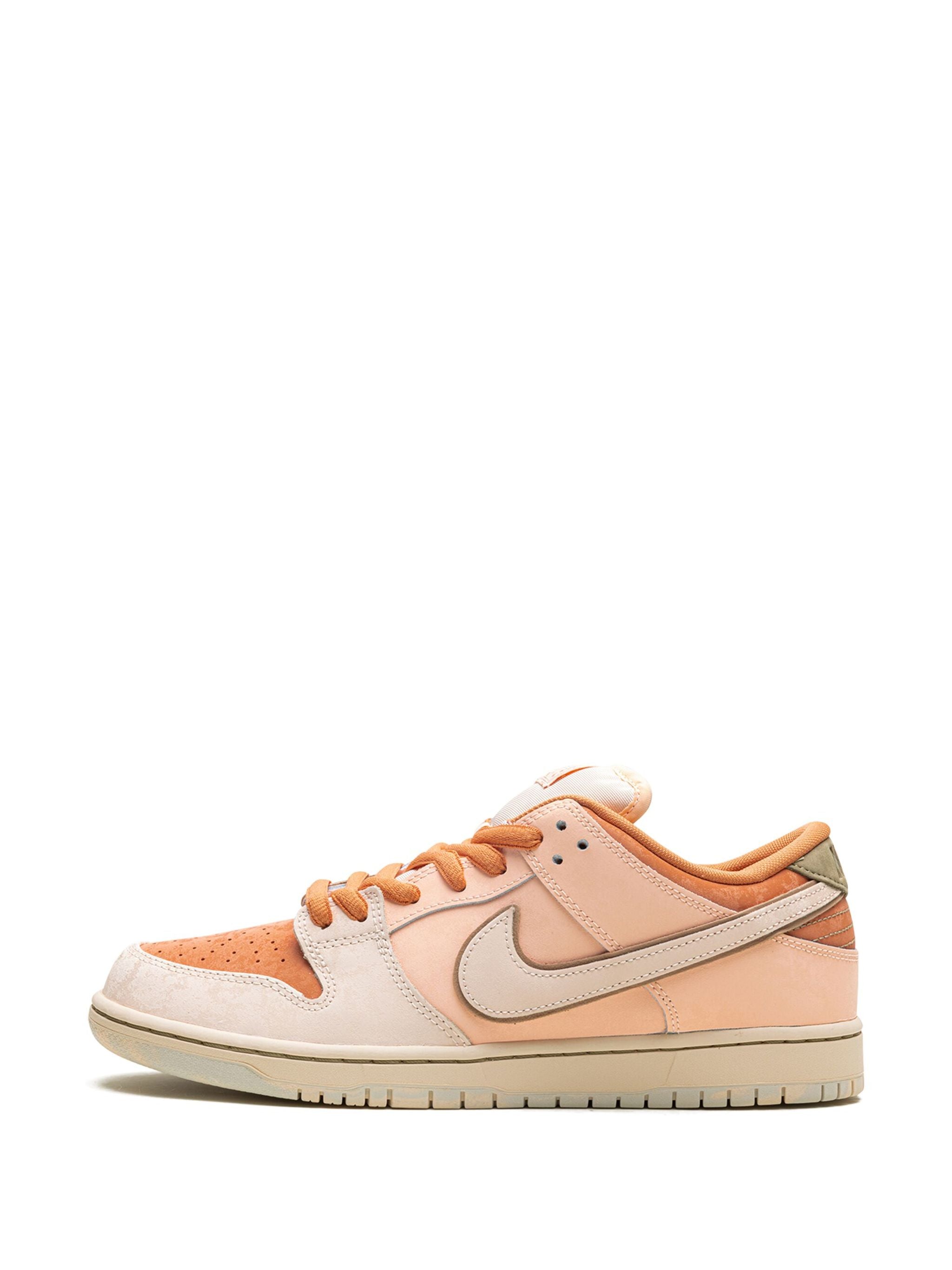 NIKE SB | DUNK LOW PRO TROCADERO