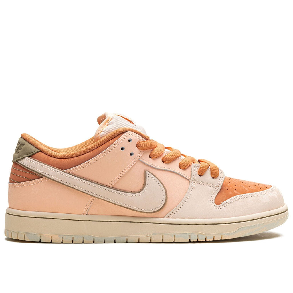 NIKE SB | DUNK LOW PRO TROCADERO