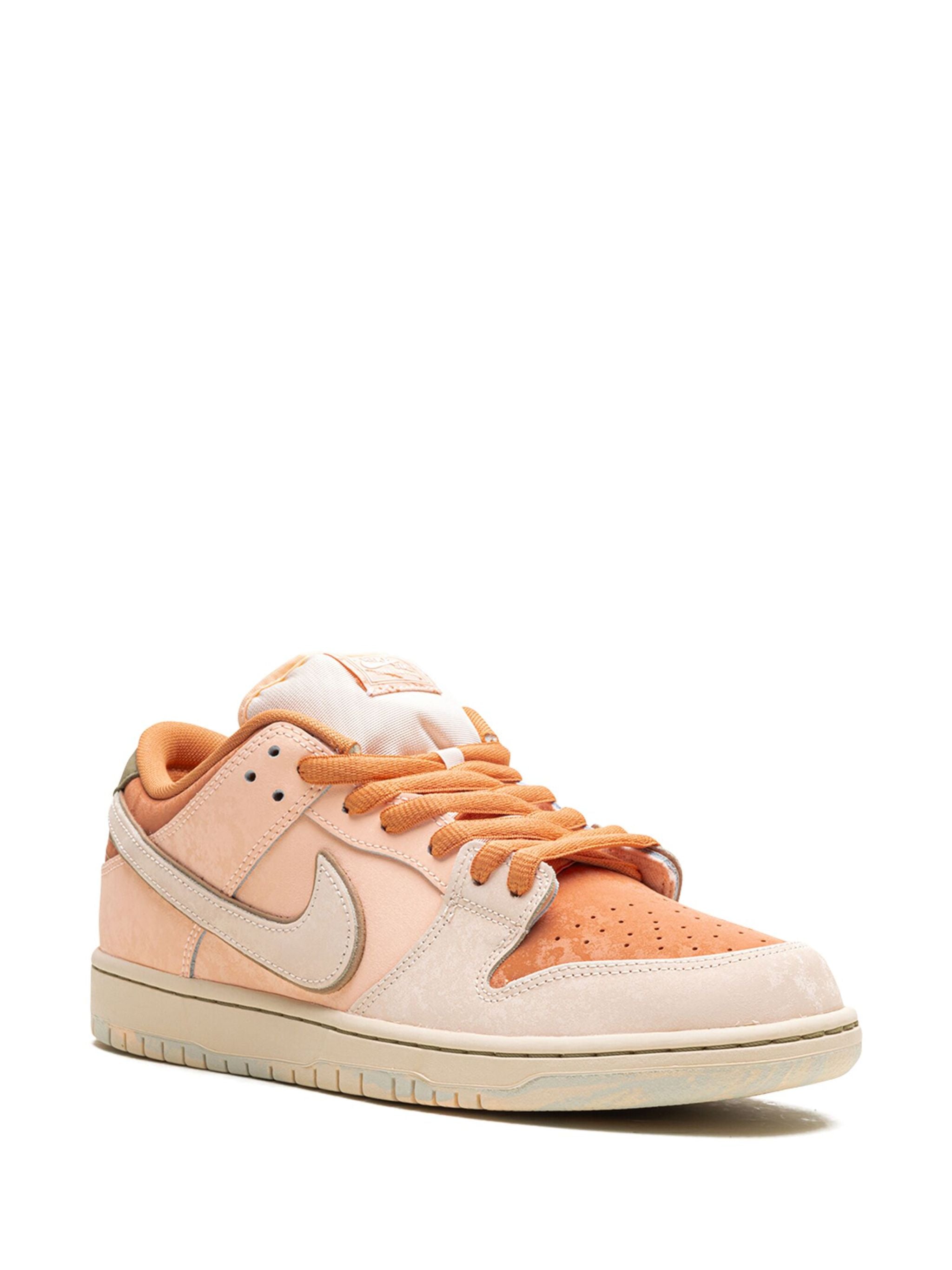 NIKE SB | DUNK LOW PRO TROCADERO