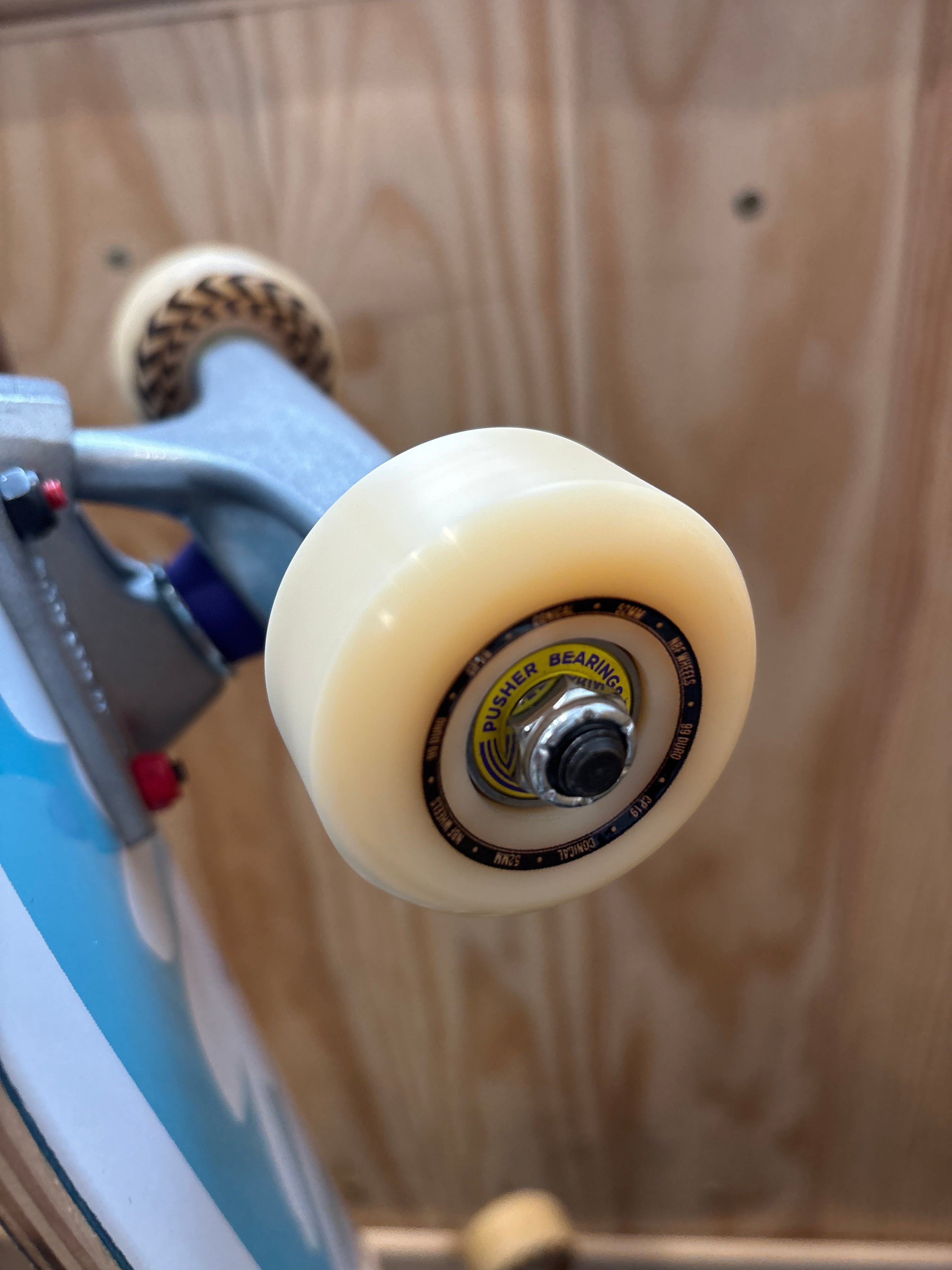 BOARD COMPLET ÇA ROULE ?