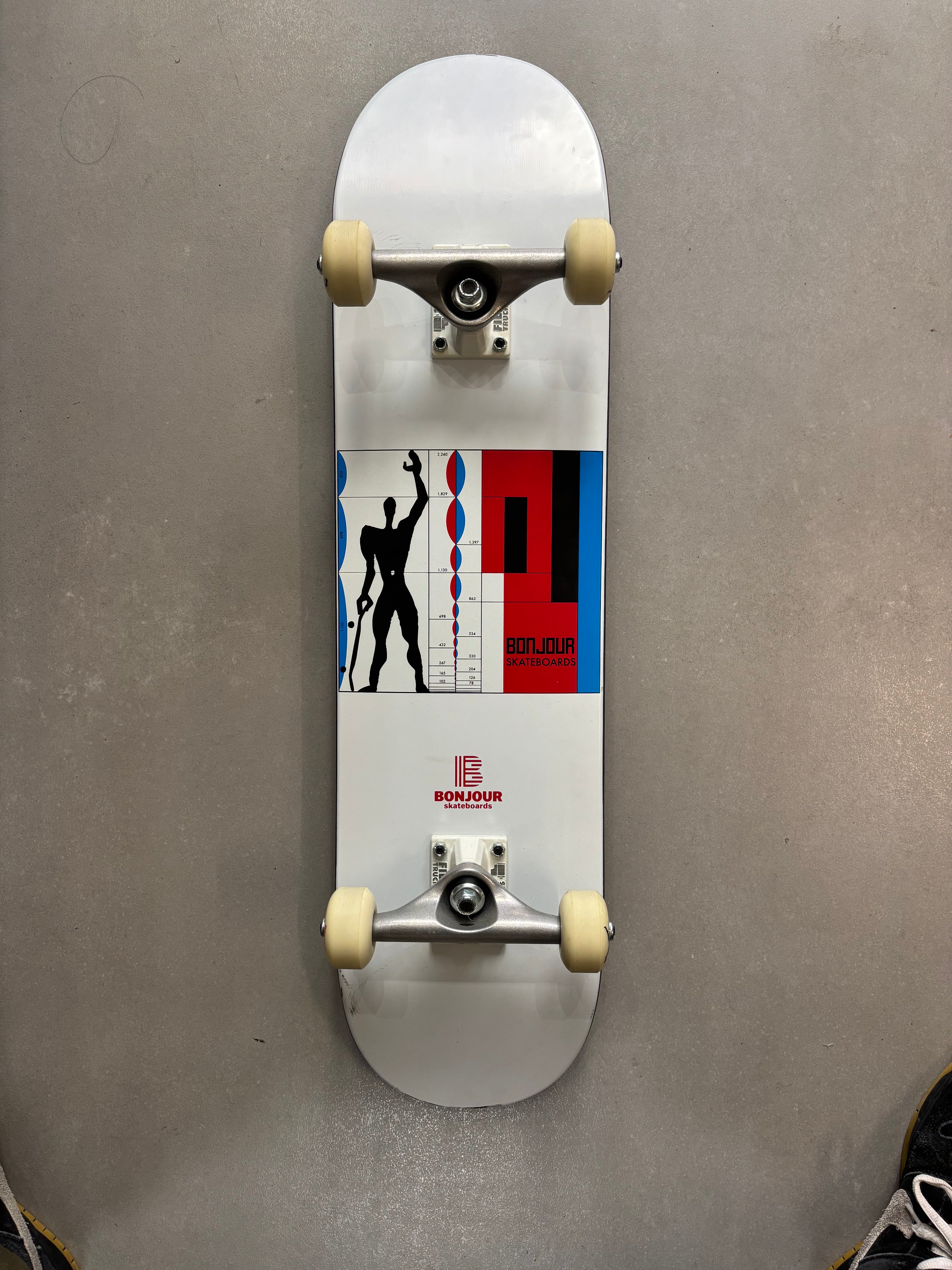 SKATEBOARD COMPLET BONJOUR