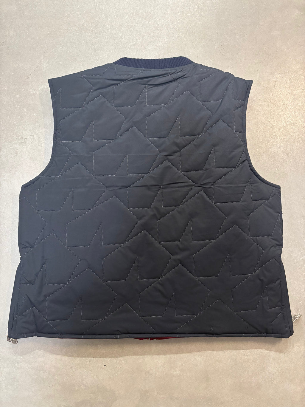 VESTE SANS MANCHES JACKER