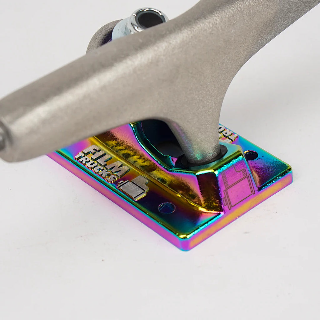 FILMTRUCK Petrol