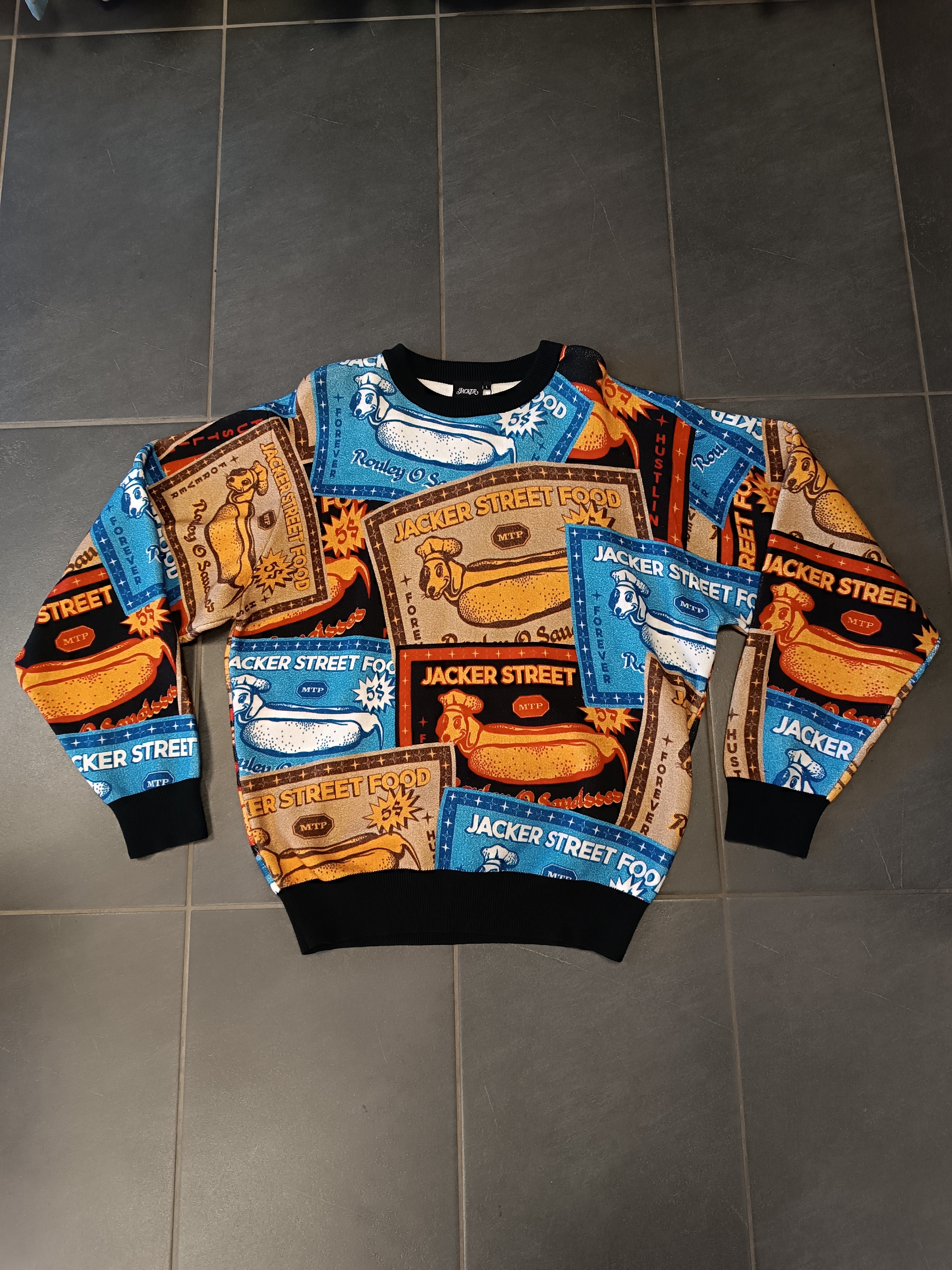 Pull Jacker Hot Doggy Knit