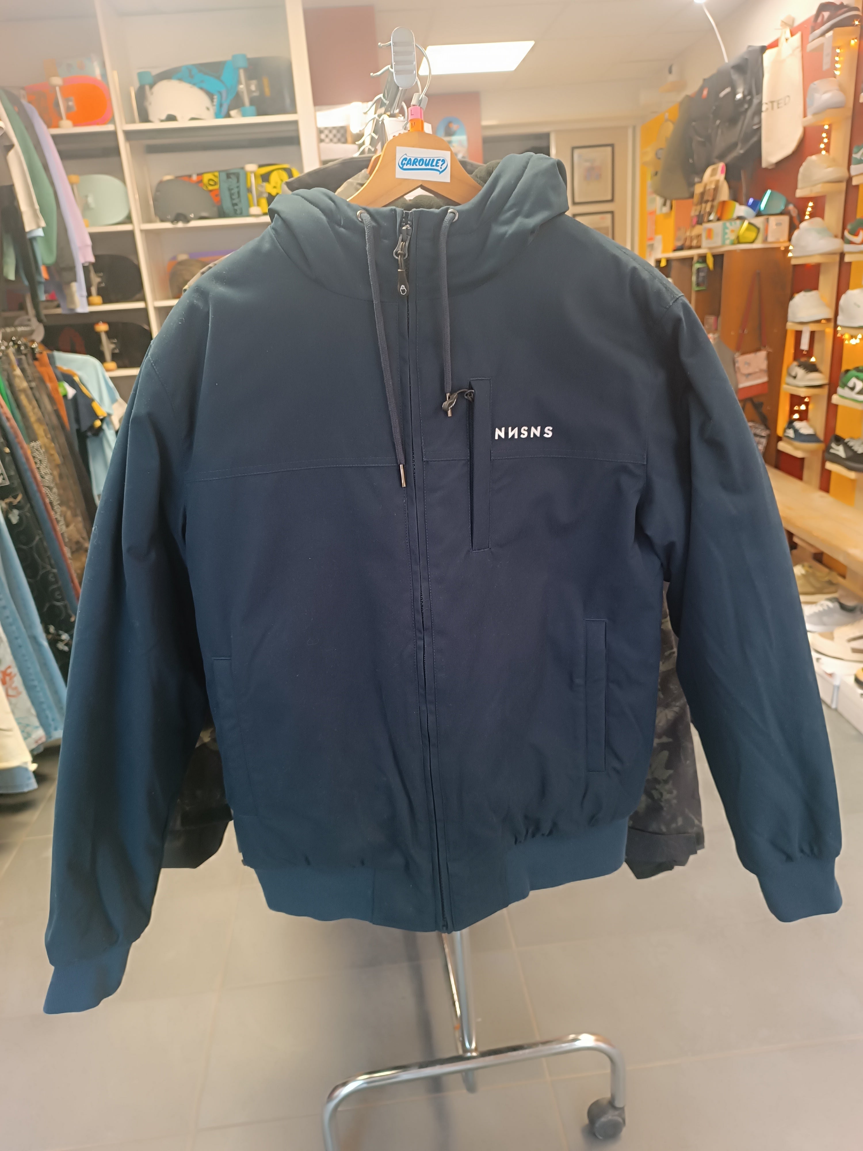 NNSNS – Manteau zippée à capuche technique